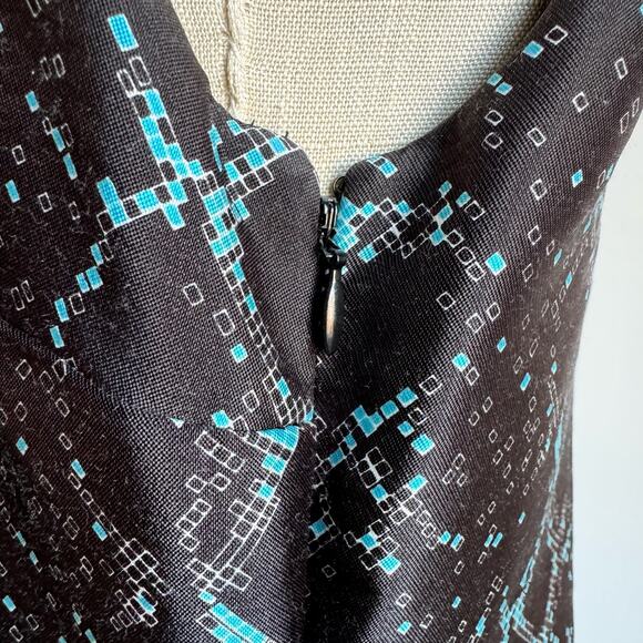 DIANE VON FURSTENBERG Bold Print Black 2 Piece Set - Sheath Dress & Jacket - Picture 11 of 15